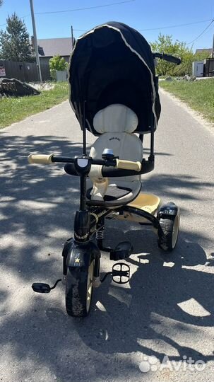 Велосипед детский с ручкой