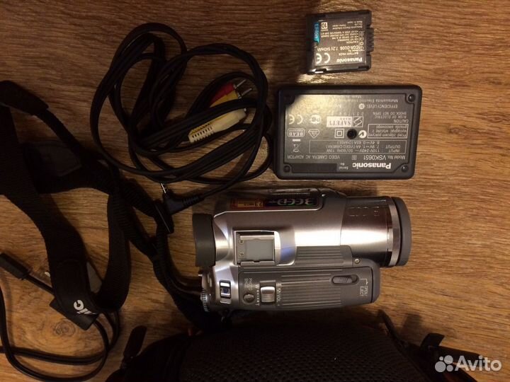 Видеокамера Panasonic NV-GS180