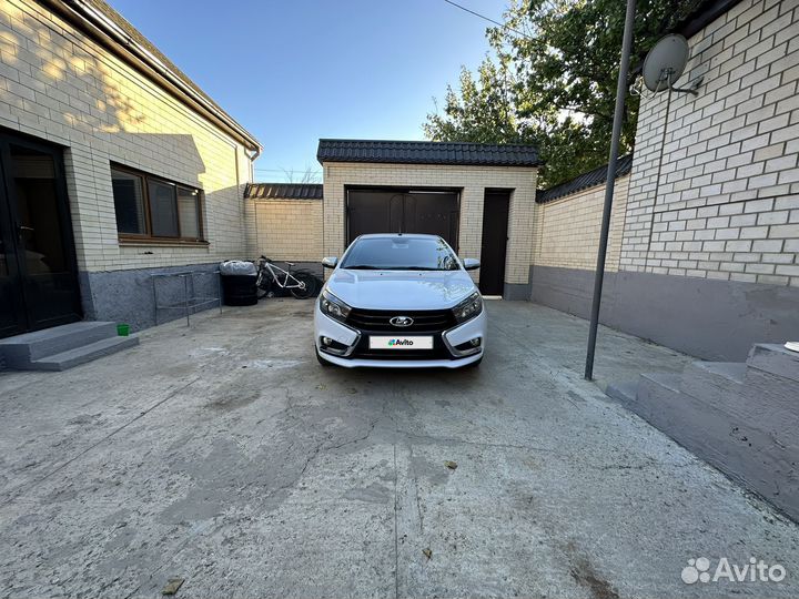 LADA Vesta 1.6 МТ, 2018, 240 000 км