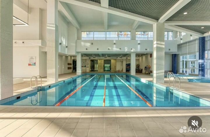 Абонемент в фитнес клуб с бассейном