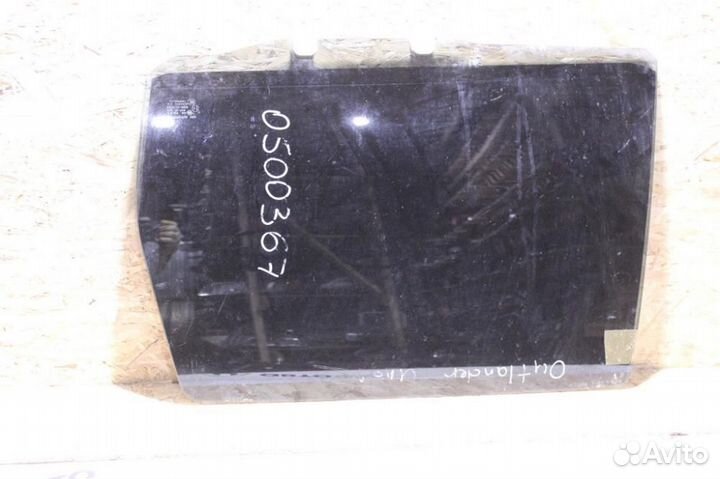 Стекло двери задней левой Mitsubishi Outlander XL