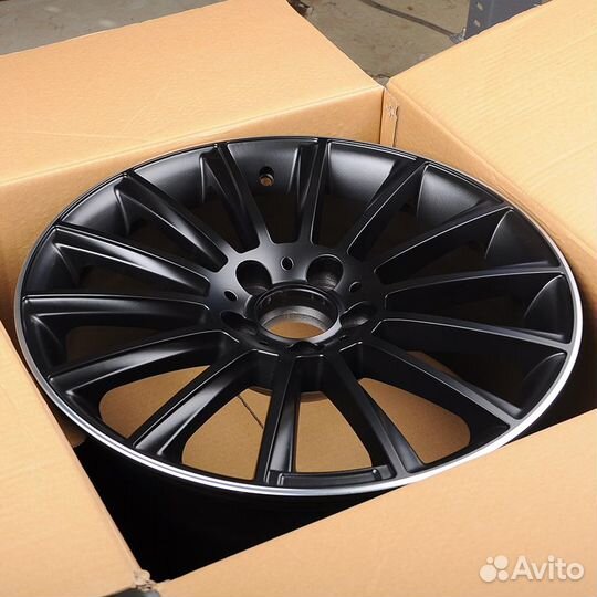 Диски на Mercedes E-класс W211,212,213 Powcan BK83