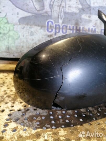 Зеркало правое Kia Magentis 1