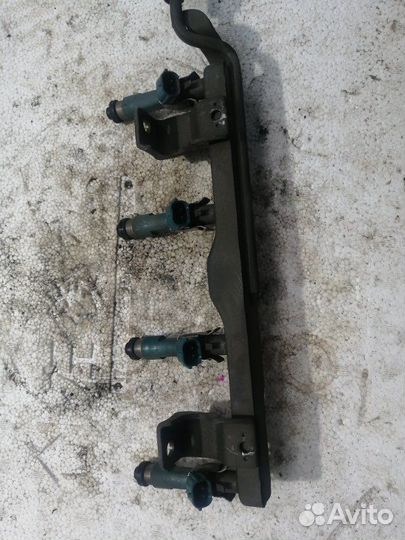 Топливная форсунка Mazda Demio DY ZY