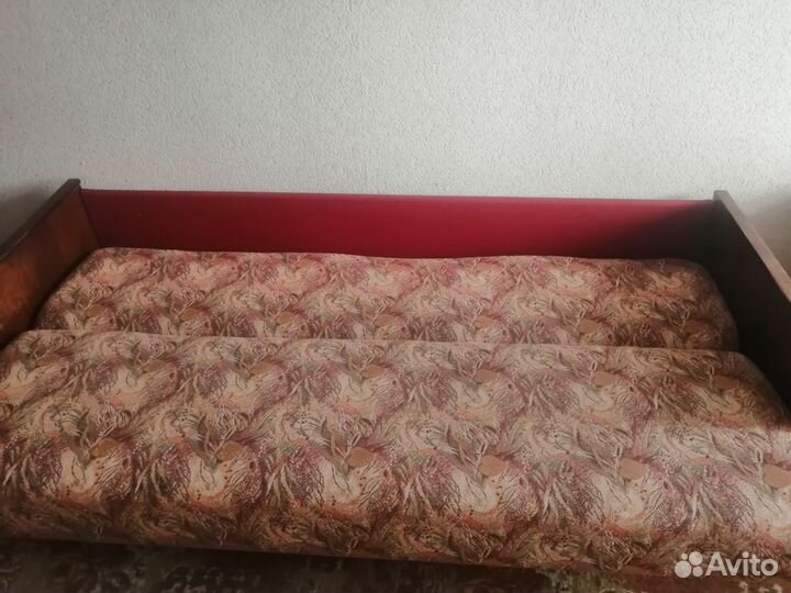 Отдам мебель