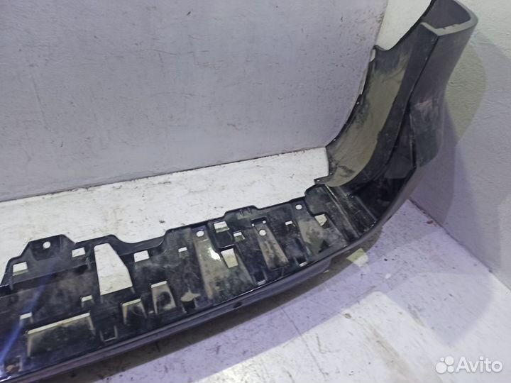 Бампер задний Тойота