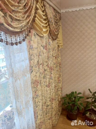 Шторы с ламбрекеном