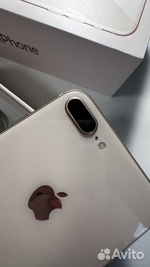 iPhone 8 Plus, 64 ГБ