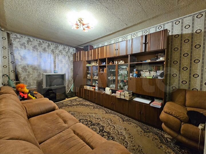 3-к. квартира, 62 м², 3/9 эт.