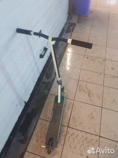 Трюковой самокат