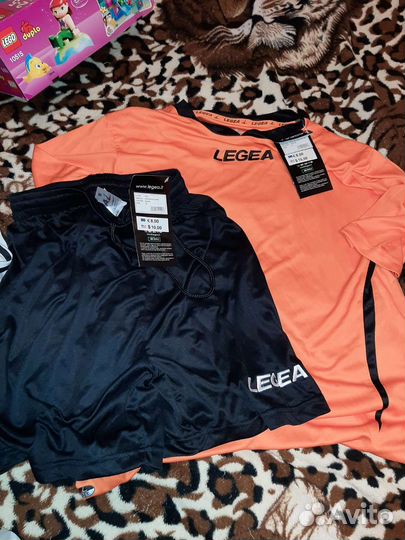 Футбольная форма (новая) М размер adidas, nike