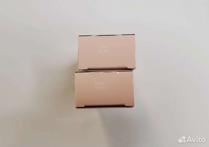 Средство для губ, препятствующее старению кожи