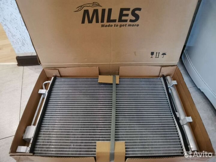 Конденсор miles accb002 hyundai solaris / KIA RIO