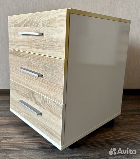 Тумба с ящиками выкатная Успех-2