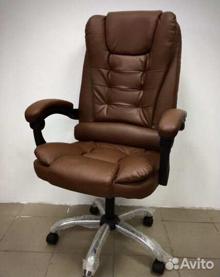 Офисное кресло компьютерное с массажем
