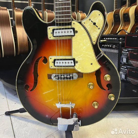 Полуакустическая электрогитара Aria Diamond 1202T