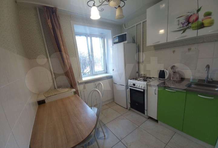 2-к. квартира, 43 м², 1/5 эт.