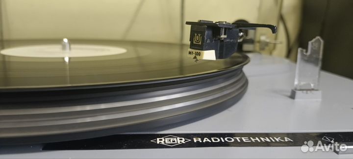 Ария 102 стерео, Проигрыватель винила