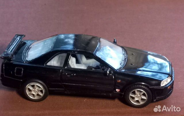 Nissan Skyline GTR R34 Модель Kinsmart