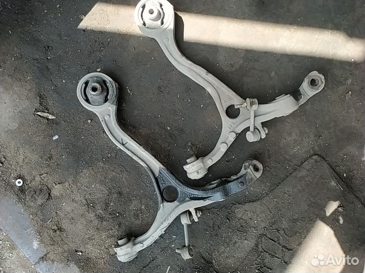 Рычаг передний honda accord 8