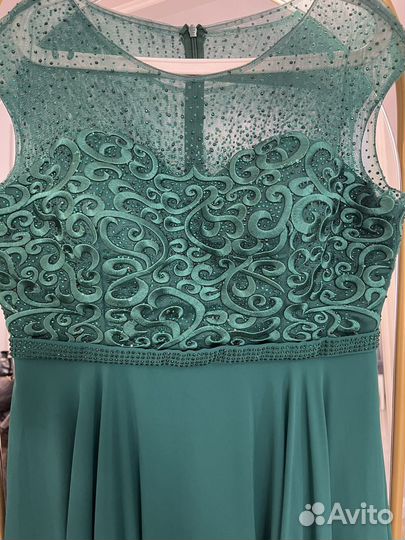 Платье вечернее