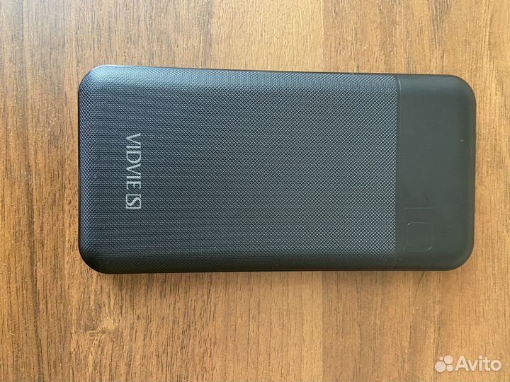 Портативная зарядка (powerbank)