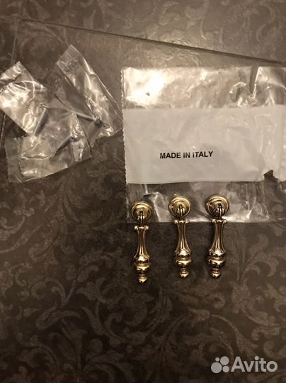 Ручки мебельные Италия