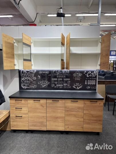 Кухня 2 метра с выставки