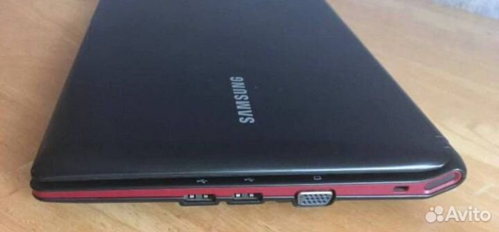 Ноутбук samsung