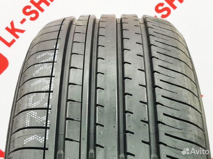 Yokohama BluEarth-XT AE61 215/65 R16 98H