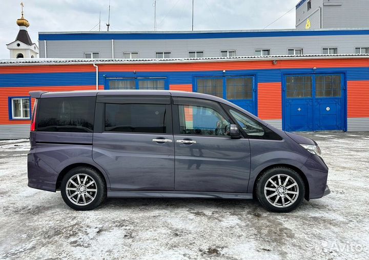 Honda Stepwgn Spada 1.5 CVT, 2015, 74 040 км