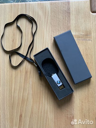 Флешка usb 16gb BMW