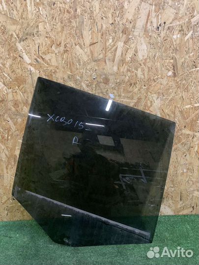 Volvo XC90 2015- стекло задней правой двери