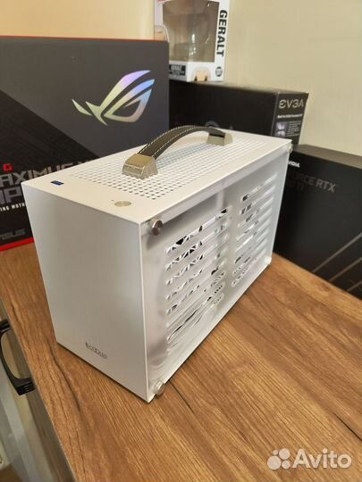 Новый Мини itx компьютер 12400ф, 32 озу, белый