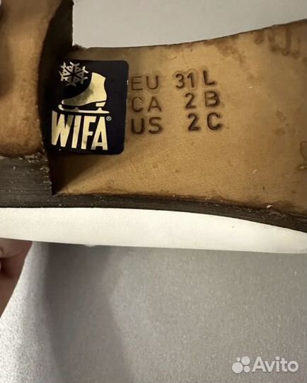 Продам фигурные коньки wifa 31 L