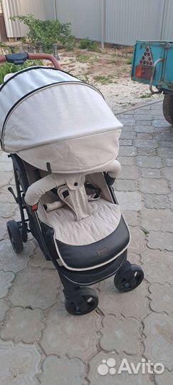 Прогулочная коляска bubago model 2