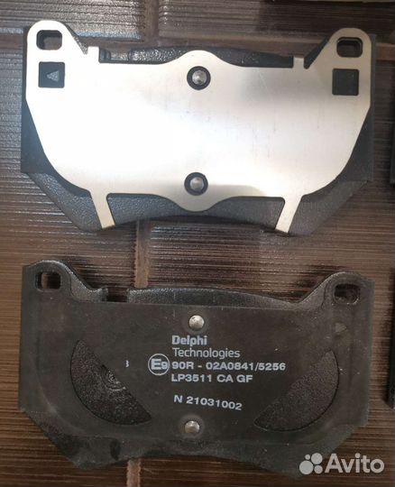 Передние колодки Delphi Ауди Q5