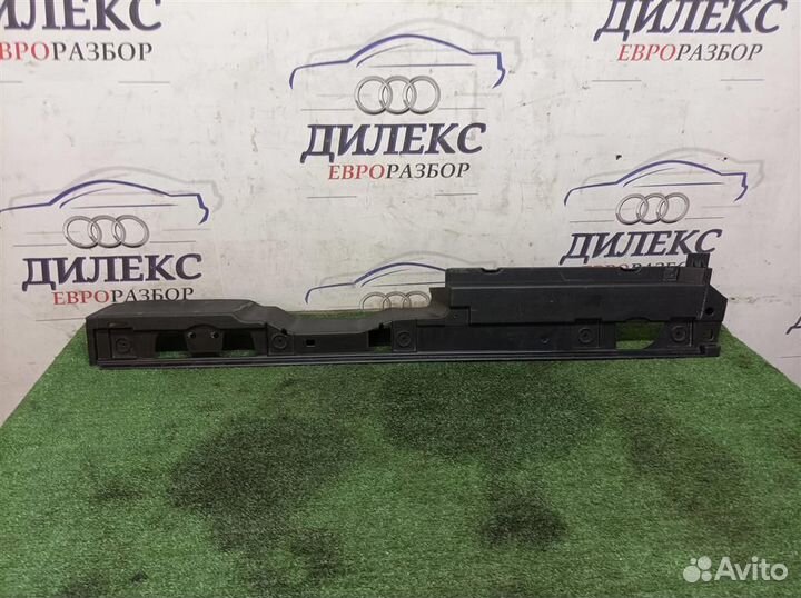 Обшивка багажника Audi Q7 2005