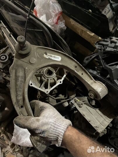 Верхний левый рычаг Бмв f10