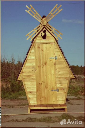 Дачный туалет с дельфином KES