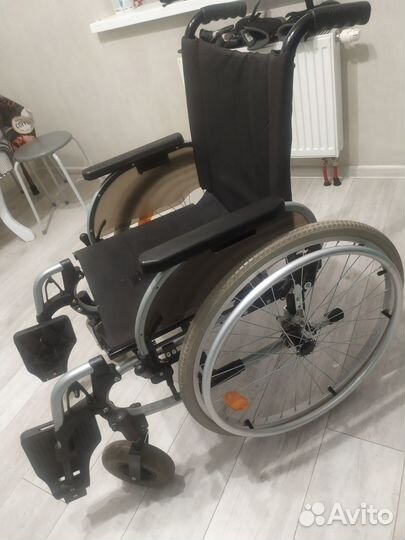 Инвалидная коляска складная бу