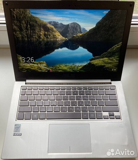 Asus ZenBook UX32LN + SSD512 + Автомобильное зу