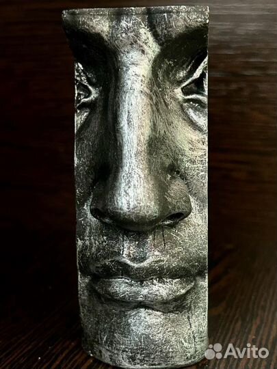 Статуэтка Нос Давида