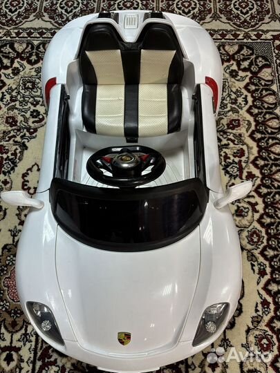 Детский электромобиль