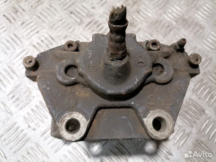 Суппорт задний левый S500 220