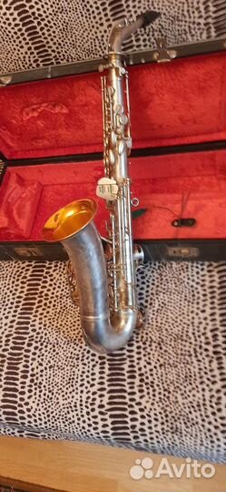 Саксофон amati