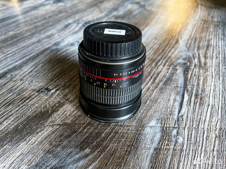 Объектив Samyang EF 85mm f/1.4 v2 (Canon)