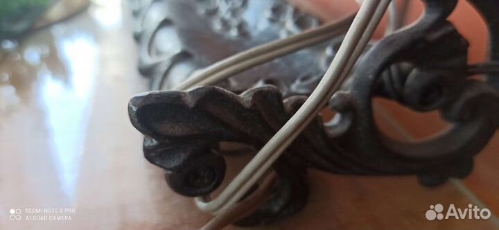 Чугунное украшение с подсветкой и зеркалом