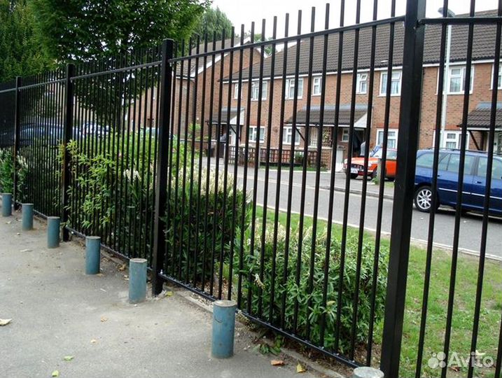 Забор сварной из профильной трубы
