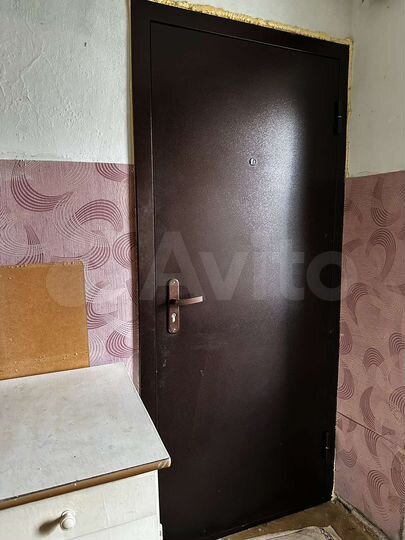 Комната 13 м² в 4-к., 1/5 эт.